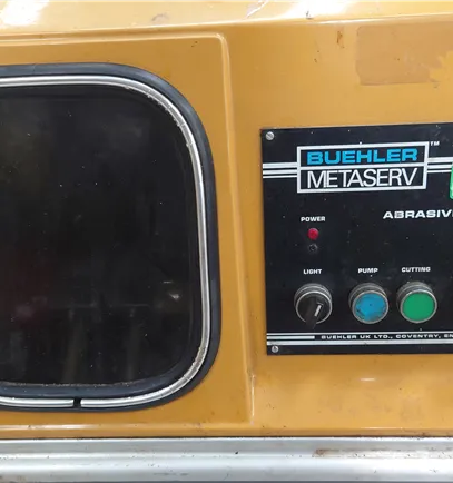 Buehler Abrasive cutter Metaserv and pump