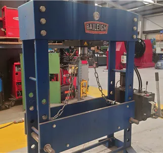 Baileigh 100 ton Hydraulic Workshop Press