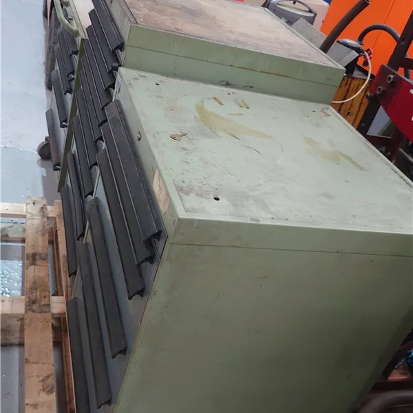 Bott 5, 6, 10 Drawer Cabinets with Keys tools can be offered 