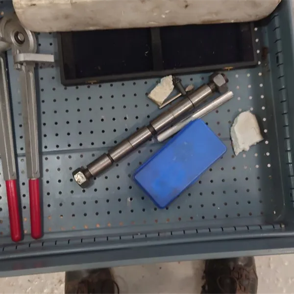 Bott 5, 6, 10 Drawer Cabinets with Keys tools can be offered 