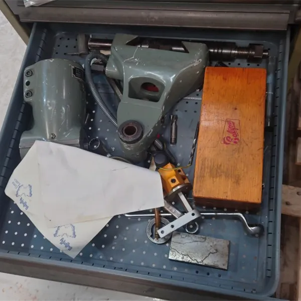 Bott 5, 6, 10 Drawer Cabinets with Keys tools can be offered 