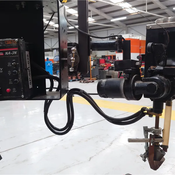 Red-D-Arc Column and Boom SubArc welder with Positioner and Idlers 