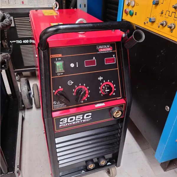 Lincoln Powertec 305C 400V MIG welder + 4 roll wire feeder