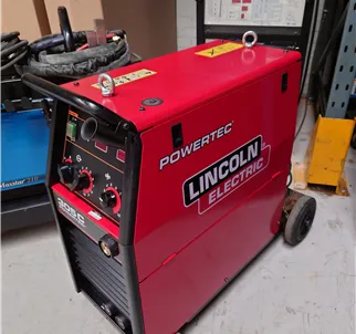 Lincoln Powertec 305C 400V MIG welder + 4 roll wire feeder