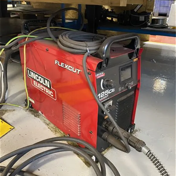 Lincoln Torchmate LINC-CUT 1530W Plasma Cutting Machine