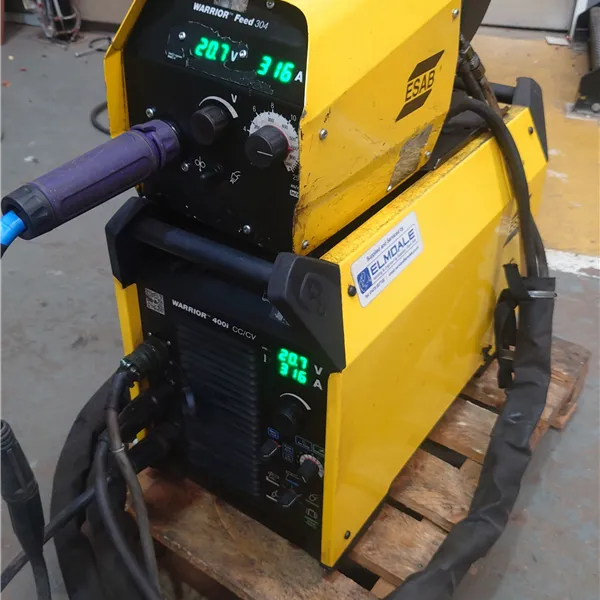 ESAB Warrior 400i MIG welder cc/cv with 304 wire feeder