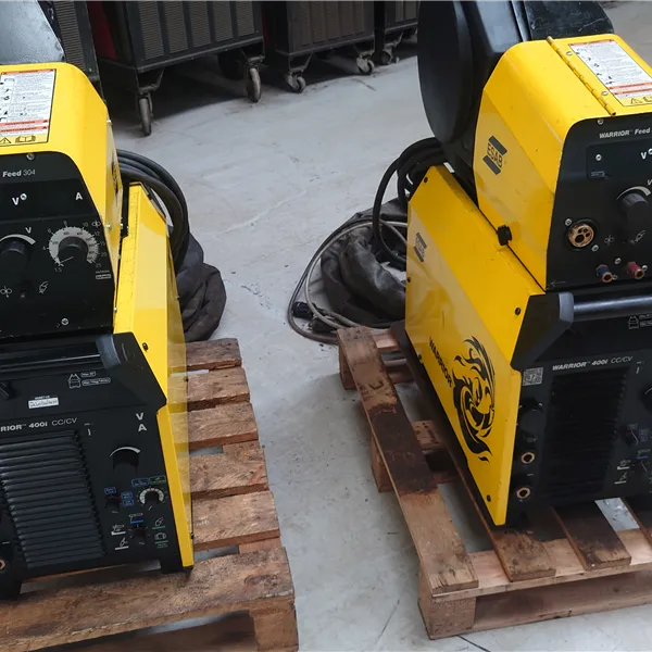 ESAB Warrior 400i MIG welder cc/cv with 304 wire feeder