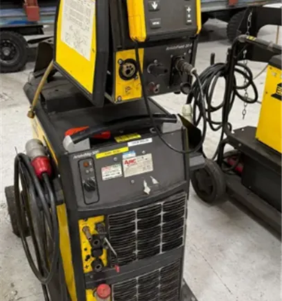 ESAB Aristomig 500 MIG welder Aristofeed 30 and U8 controls