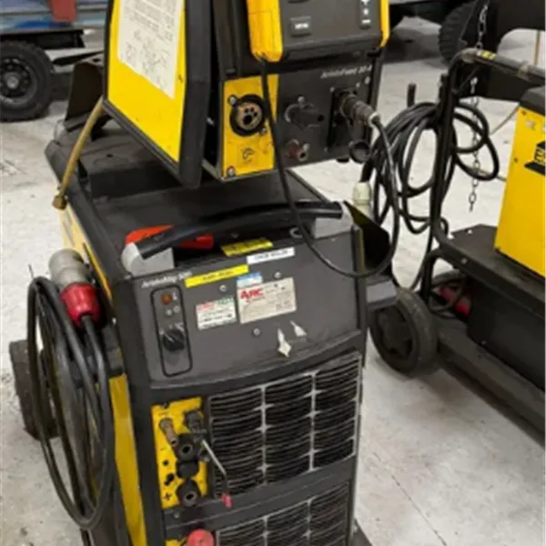 ESAB Aristomig 500 MIG welder Aristofeed 30 and U8 controls