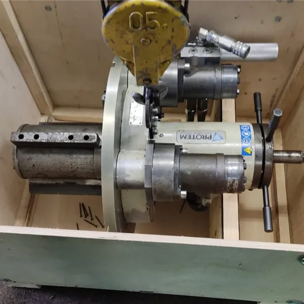 Protem US-40 and US-150 bevelling are hydraulic and with power pack