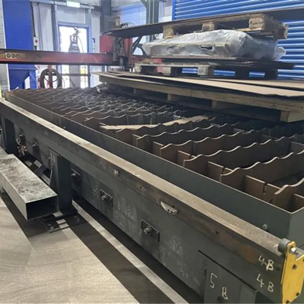 Esprit Cobra 2000 CNC Plasma/Gas with Hypertherm