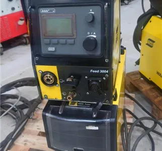 ESAB Aristo 4004i Pulse MIG Welder with wire feed gas or water cooled