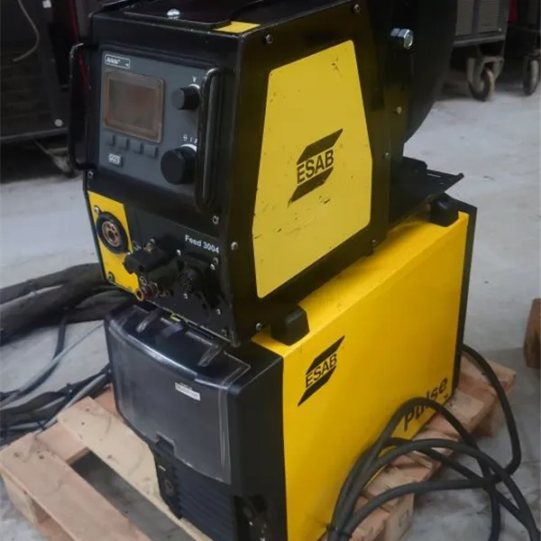 ESAB Aristo 4004i Pulse MIG Welder with wire feed gas or water cooled
