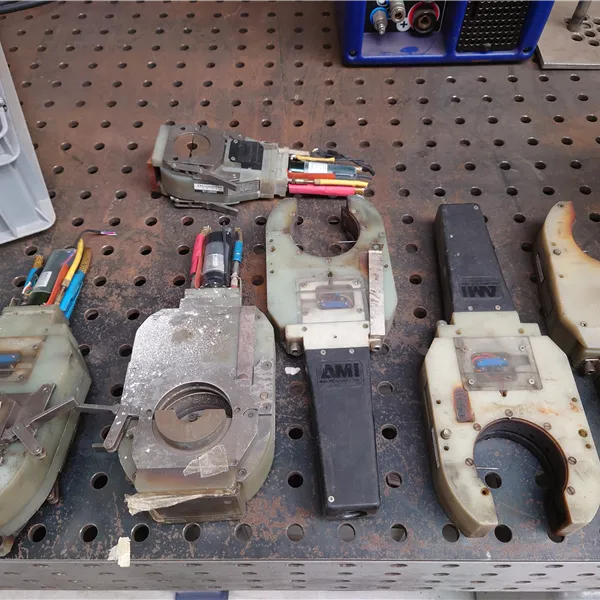 AMI 9-2500 Spares or repair