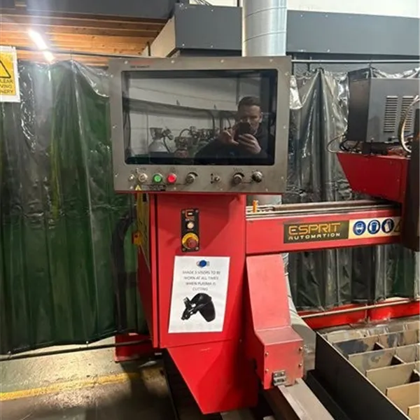 Esprit Cobra 1500 CNC Plasma cutter with Hypertherm HPR130