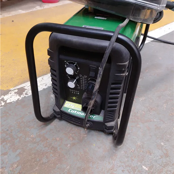 Thermal Dynamics Cutmaster 25 Plasma System with SL100