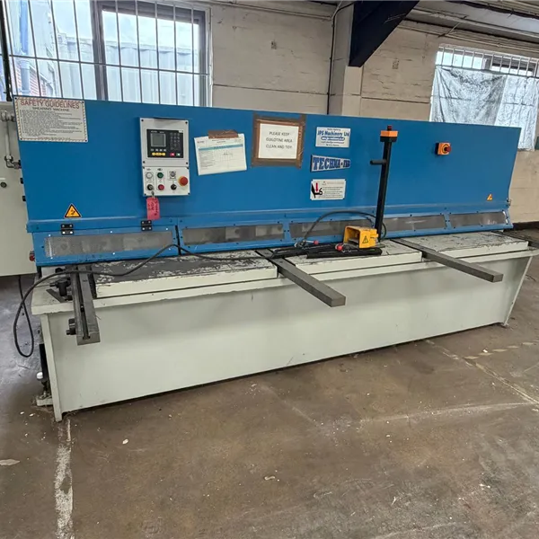 Techna Fab Hydraulic Guillotine