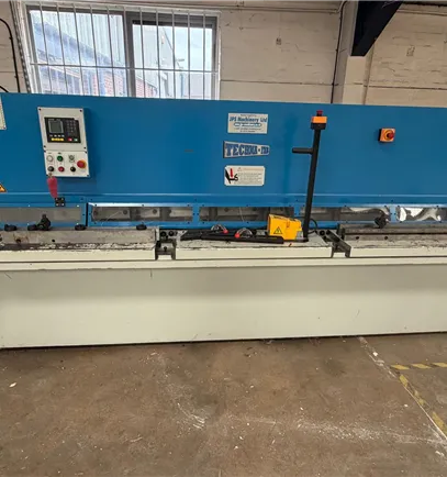 Techna Fab Hydraulic Guillotine