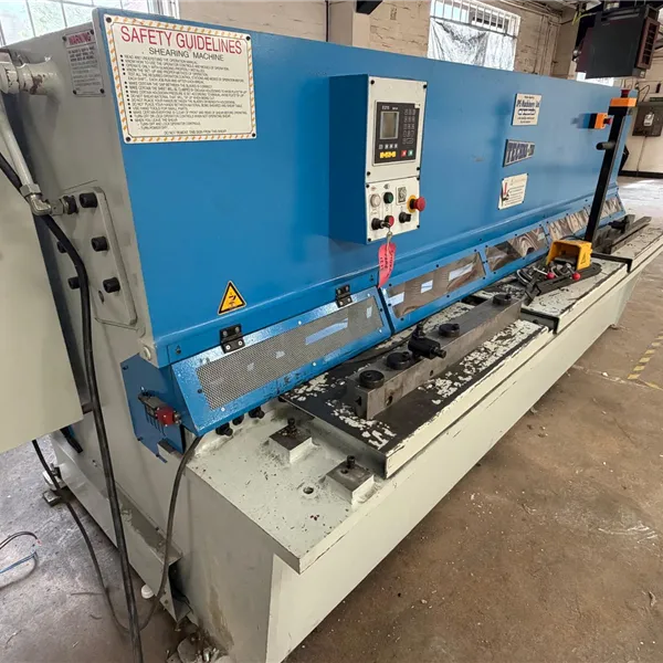 Techna Fab Hydraulic Guillotine