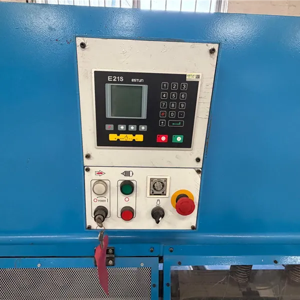 Techna Fab Hydraulic Guillotine