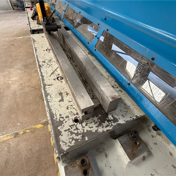 Techna Fab Hydraulic Guillotine