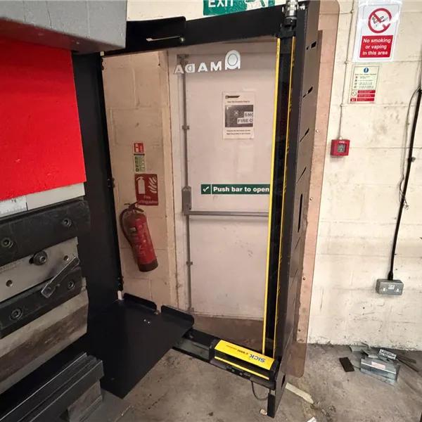 Amada CNC Press Brake HFE M2 4 axis