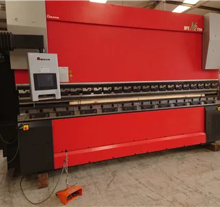 Amada CNC Press Brake HFE M2 4 axis
