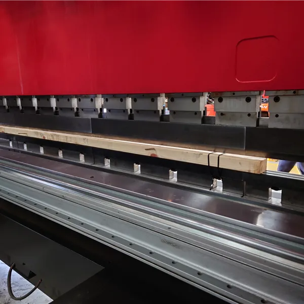 Amada CNC Press Brake HFE M2 4 Axis