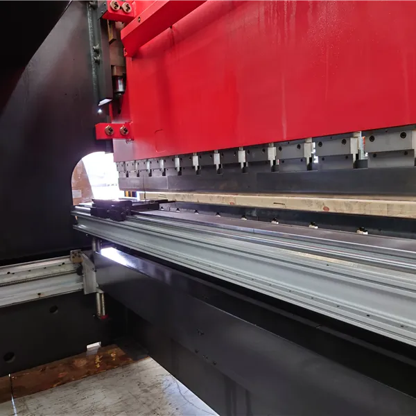 Amada CNC Press Brake HFE M2 4 Axis