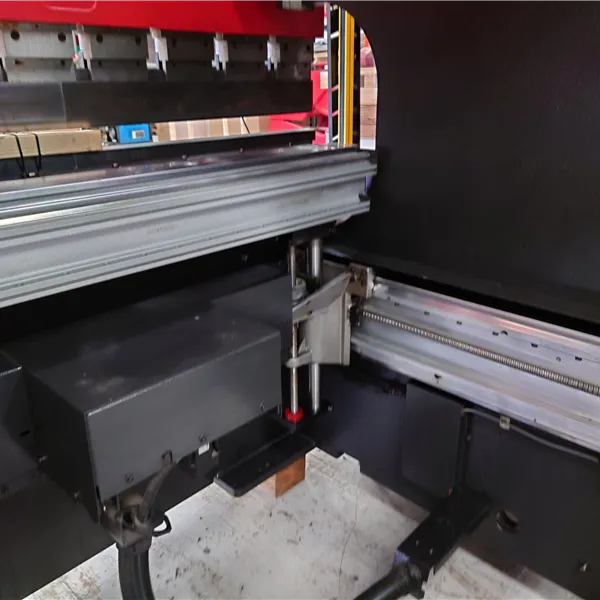 Amada CNC Press Brake HFE M2 4 Axis