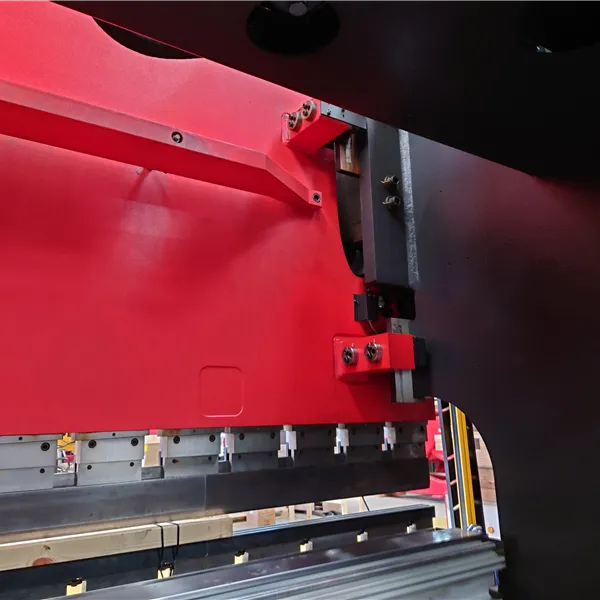 Amada CNC Press Brake HFE M2 4 Axis