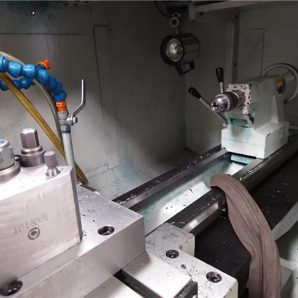 XYZ PROTURN ELX1440 Centre Lathe
