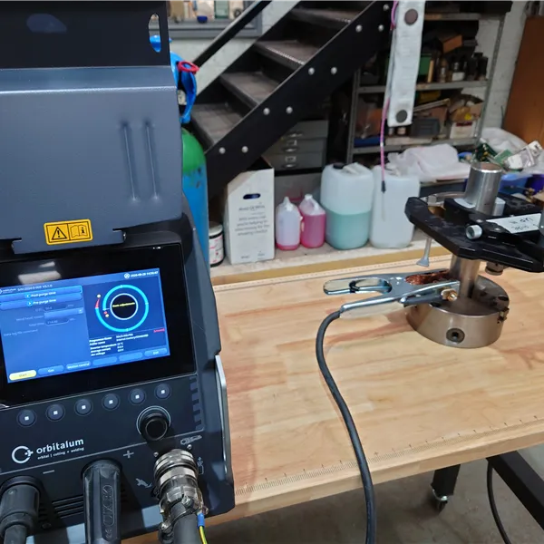 Orbitalum Mobile Welder with MH 4.5 open head