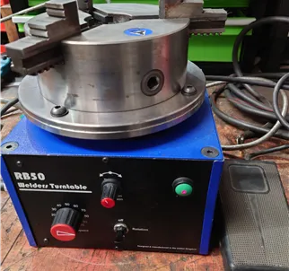 VBC B3 Welding positioner with foot control hollow shaft
