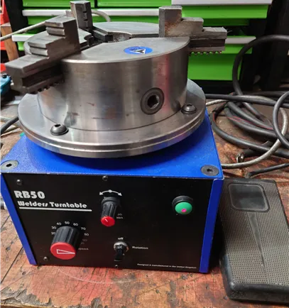 VBC B3 Welding positioner with foot control hollow shaft