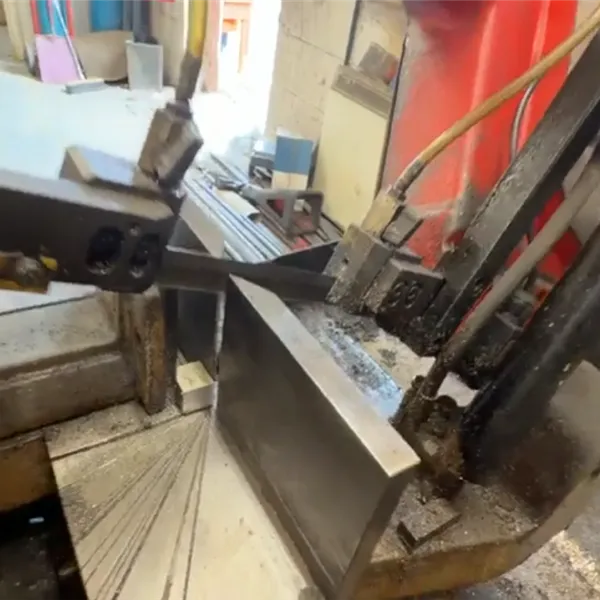 Ergonomic 50 DG Mitre Bandsaw