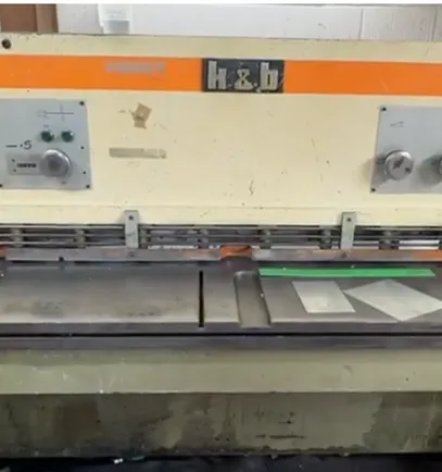 K & B Guillotine 2m x 4mm