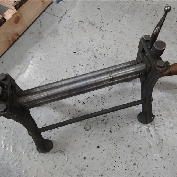 Small Hand manual Bending Rolls