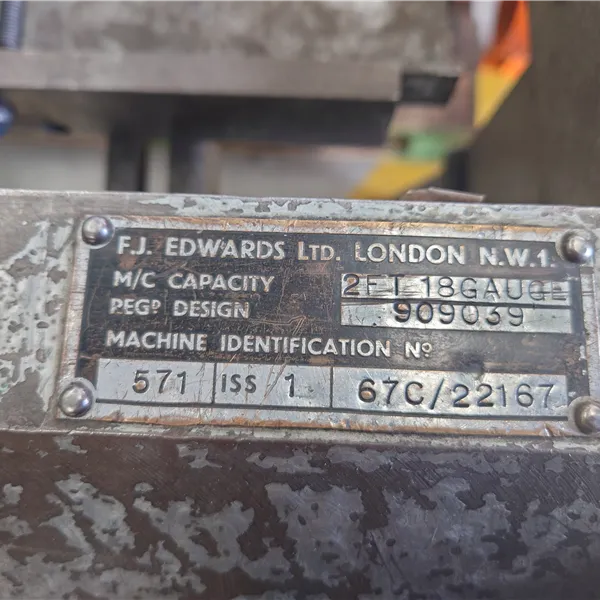 Edwards Manual Box & Pan Folder