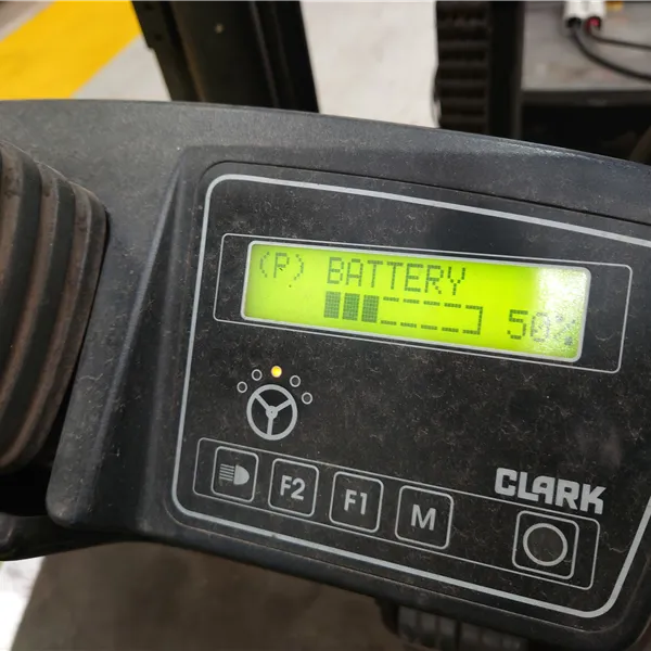 Clarke CTM 125 3 Wheel Elec Fork Lift