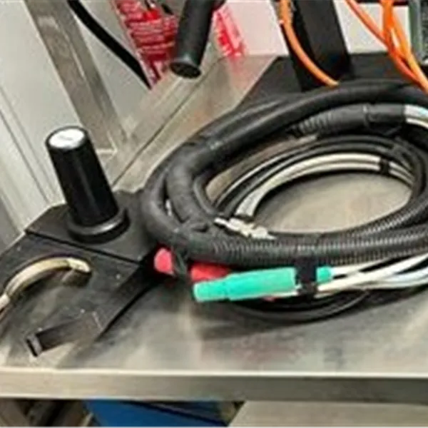 Swagelok ser 20 weld head
