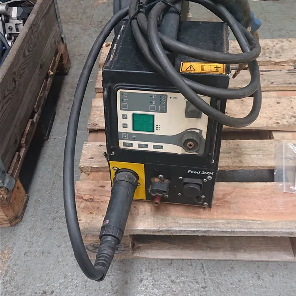 ESAB MIG Wire Feed Unit, Model 3004 