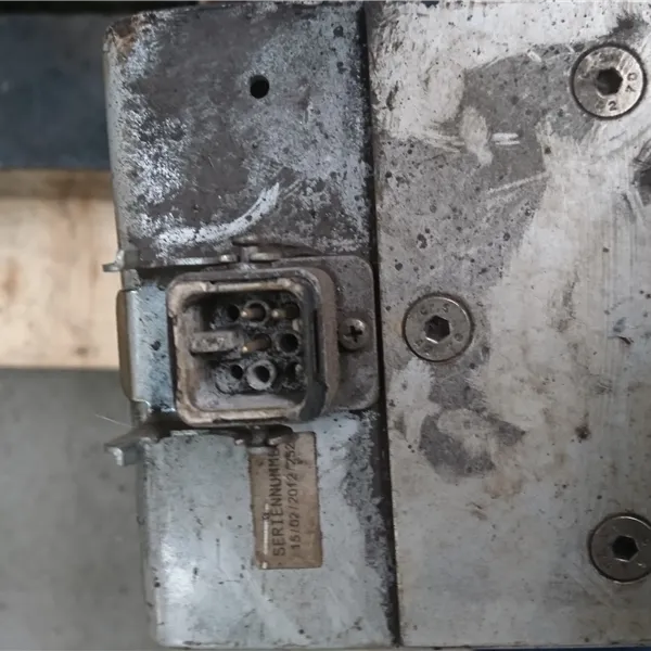 ESAB Motorised Cutting Posts 